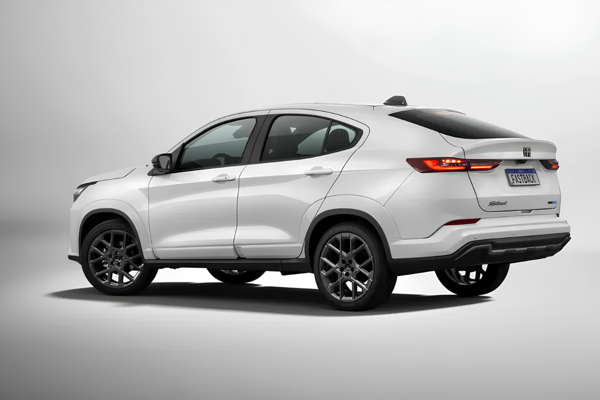 Fastback usado 3 campanhas de reparo gratuito da Stellantis que você deve checar pelo chassi antes de comprar