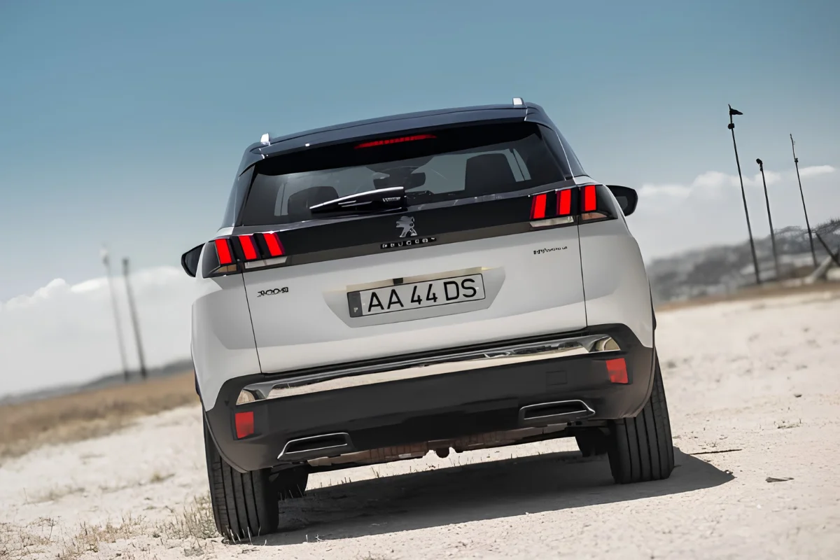 Dono de Peugeot 3008 relata custo anual de manutenção próximo a 10% do valor do carro