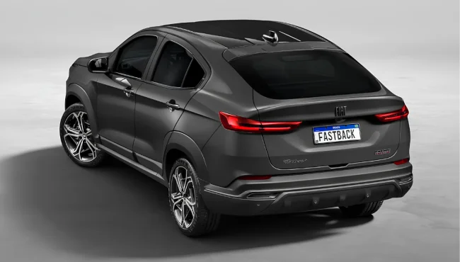 Opinião sincera dos donos do Fiat Fastback traseira